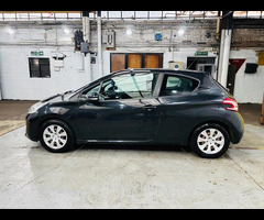 Peugeot 208 1.4 HDi Access+ Euro 5 3dr - 11