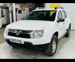 Dacia Duster 1.6 Access Euro 5 5dr - 4