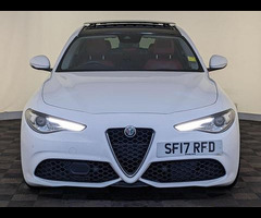 Alfa Romeo Giulia 2.2 TD Speciale Auto Euro 6 (s/s) 4dr - 5