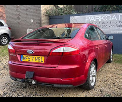 Ford Mondeo 2.0 Zetec 5dr - 8