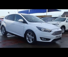 Ford Focus 1.0 T EcoBoost Zetec 5dr - 4