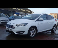 Ford Focus 1.0 T EcoBoost Zetec 5dr - 8