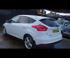 Ford Focus 1.0 T EcoBoost Zetec 5dr - 9