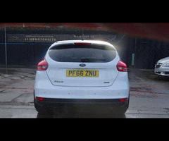 Ford Focus 1.0 T EcoBoost Zetec 5dr - 11