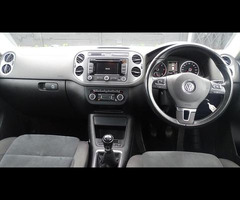 Volkswagen Tiguan 2.0 TDI BlueMotion Tech Match 5dr - 33