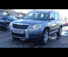 SKODA Yeti 2.0 TDI SE Plus 5dr - 5