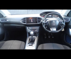 Peugeot 308 1.6 THP Active 5dr - 22