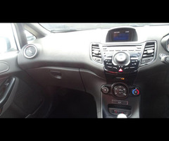 Ford Fiesta 1.6 T EcoBoost ST-2 3dr - 34