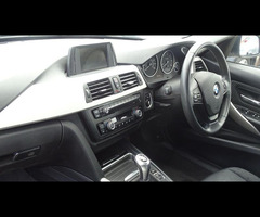 BMW 3 SERIES 2.0 318d SE Saloon 4dr - 31