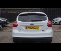 Ford Focus 1.0 T EcoBoost Titanium 5dr - 12