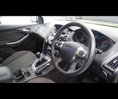 Ford Focus 1.0 T EcoBoost Titanium 5dr - 24