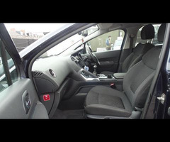 Peugeot 3008 1.6 HDi Active 5dr - 24