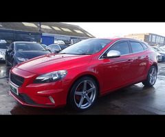 Volvo V40 1.6 R-Design D2 (115hp) 5dr - 7