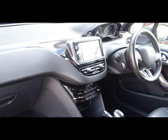 Peugeot 2008 1.6 e-HDi Allure 5dr - 30