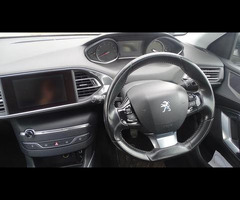 Peugeot 308 1.6 BlueHDi Allure 5dr - 27