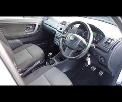 SKODA Fabia 1.6 TDI Scout 5dr - 22