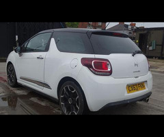 Citroen DS3 1.6 e-HDi Airdream DStyle Plus 3dr - 8