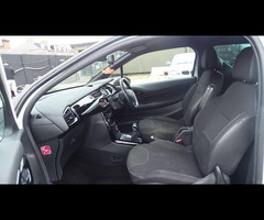 Citroen DS3 1.6 e-HDi Airdream DStyle Plus 3dr - 19