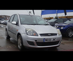 Ford Fiesta 1.4 Ghia 5dr