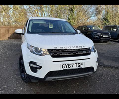 Land Rover Discovery Sport - 3