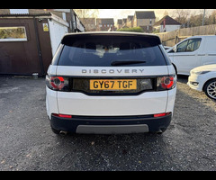 Land Rover Discovery Sport - 40