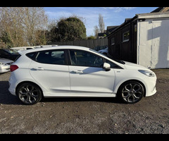 Ford Fiesta - 31