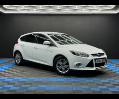 Ford Focus 1.6 TDCi Titanium Navigator Euro 5 (s/s) 5dr