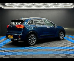 KIA Niro 1.6 GDi 4 DCT Euro 6 (s/s) 5dr - 6