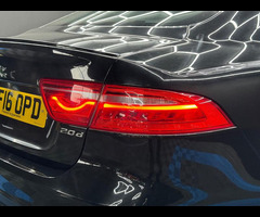 Jaguar XE 2.0d R-Sport Auto Euro 6 (s/s) 4dr - 40