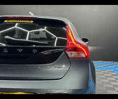 Volvo V40 2.0 T2 R-Design Nav Plus Euro 6 (s/s) 5dr - 40