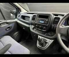 Vauxhall Vivaro 1.6 CDTi 2900 Crew Van L2 H1 Euro 5 5dr (6 Seat) - 18