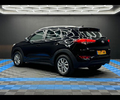 Hyundai Tucson 1.7 CRDi Blue Drive SE Nav Euro 6 (s/s) 5dr - 4