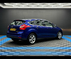 Ford Focus 1.6 TDCi Zetec Euro 5 (s/s) 5dr - 6