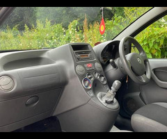 Fiat Panda 1.1 Active 5dr - 27