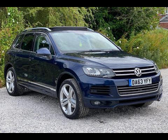 Volkswagen Touareg 3.0 TDI V6 BlueMotion Tech R-Line Tiptronic 4WD Euro 5 (s/s) 5dr - 5