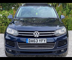 Volkswagen Touareg 3.0 TDI V6 BlueMotion Tech R-Line Tiptronic 4WD Euro 5 (s/s) 5dr - 6