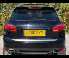 Porsche Cayenne 3.0 TD V6 Tiptronic 4WD Euro 5 (s/s) 5dr - 12