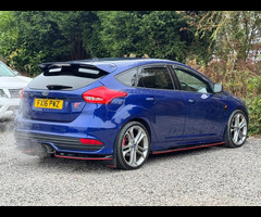 Ford Focus 2.0T EcoBoost ST-2 Euro 6 (s/s) 5dr - 4