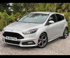 Ford Focus 2.0 TDCi ST-3 Euro 6 (s/s) 5dr - 35