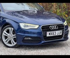 Audi A3 2.0 TDI S line Sportback S Tronic Euro 5 (s/s) 5dr - 57