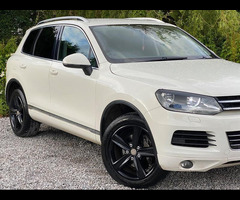 Volkswagen Touareg 3.0 TDI V6 BlueMotion Tech SE Tiptronic 4WD Euro 5 (s/s) 5dr - 28