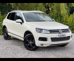 Volkswagen Touareg 3.0 TDI V6 BlueMotion Tech SE Tiptronic 4WD Euro 5 (s/s) 5dr - 65