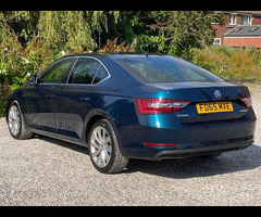 SKODA Superb 2.0 TDI SE L Executive Euro 6 (s/s) 5dr - 9