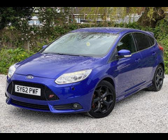 Ford Focus 2.0T EcoBoost ST-3 Euro 5 (s/s) 5dr - 38