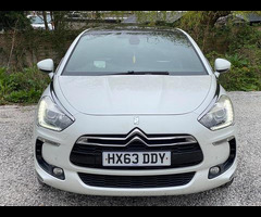 Citroen DS5 2.0 h e-HDi Airdream DSport EGS6 4WD Euro 5 (s/s) 5dr - 6