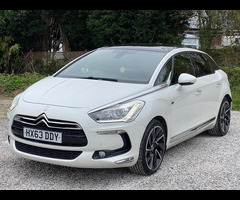 Citroen DS5 2.0 h e-HDi Airdream DSport EGS6 4WD Euro 5 (s/s) 5dr - 7