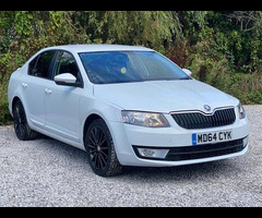 SKODA Octavia 1.6 TDI Black Edition Euro 5 (s/s) 5dr - 5