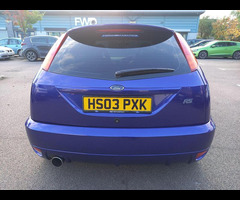 Ford Focus 2.0 RS 3dr - 7