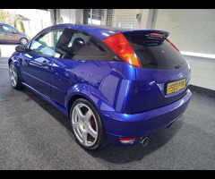 Ford Focus 2.0 RS 3dr - 13