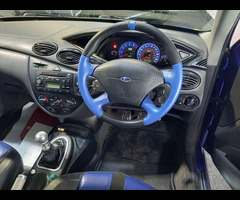 Ford Focus 2.0 RS 3dr - 19